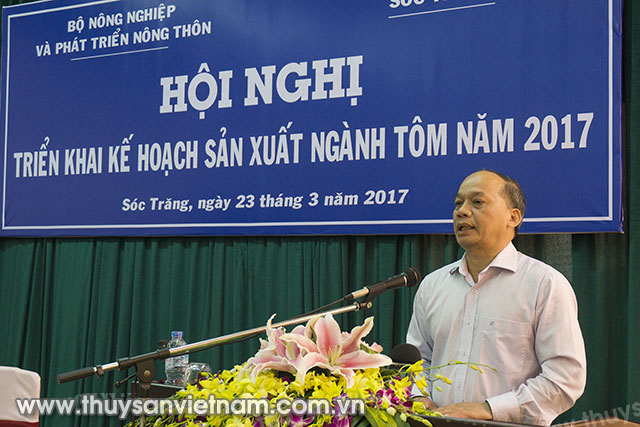 Thứ trưởng Bộ NN&PTNT Vũ Văn Tám phát biểu tại hội nghị