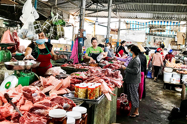 thịt heo tại chợ