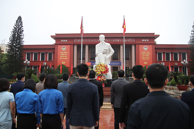 Hội Thảo “Trí thức trẻ kiên định con đường đi lên chủ nghĩa xã hội ở Việt Nam”