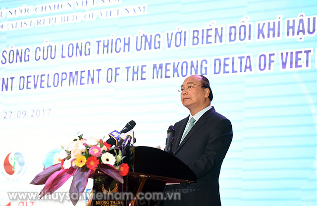 Thủ tướng Chính phủ Nguyễn Xuân Phúc phát biểu tại Hội nghị Thủ tướng Chính phủ Nguyễn Xuân Phúc phát biểu tại Hội nghị