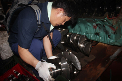 Chuyên gia kiểm tra và thẩm định chất lượng tàu vỏ thép Chuyên gia kiểm tra và thẩm định chất lượng tàu vỏ thép