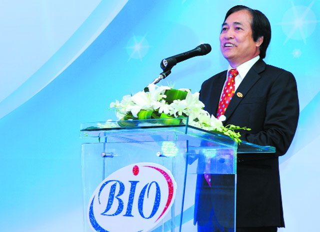 Tổng giám đốc Công ty Liên doanh Bio-Pharmachenie Nguyễn Hiếu Liêm
